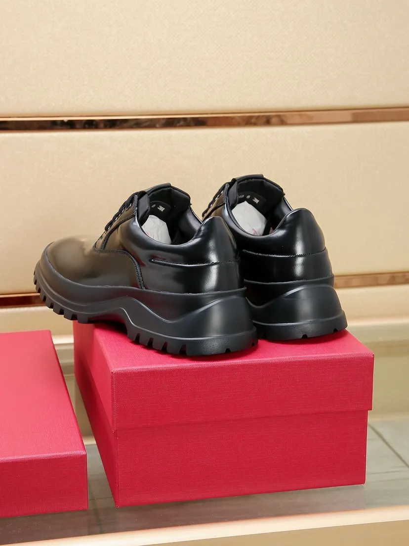 Men's men's shoes💰P660💰🔥《Ferragamo》👏Latest • High-end top brand luxury ~ purchasing agency, top quality ~. New fashionable business men's shoes 🔜The uppers are made of original first-layer open-edge beaded cowhide➕cowhide·lining, with fine workmanship. The original stylish and soft combination wear-resistant and non-slip outsole is light and comfortable on the feet. The real thing looks better in real photos. Number of yards: 38--44 (45 and 46 can be customized)